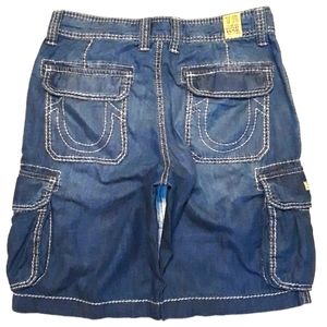 True Religion Brand Cargo Shorts. Men's Size: Waist 30x12 Inseam.